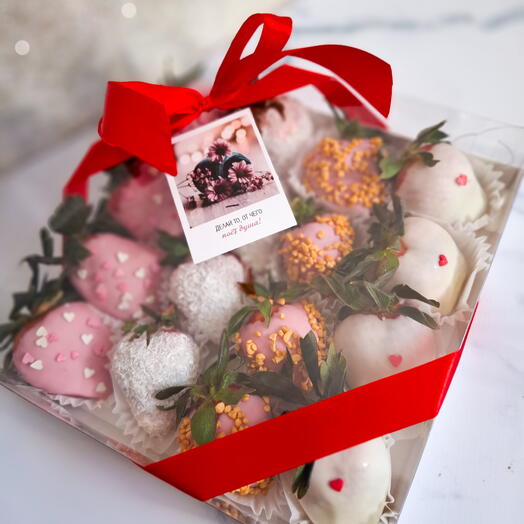 Клубника в шоколаде 16 шт
