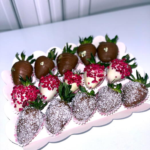 Клубника в шоколаде 15шт