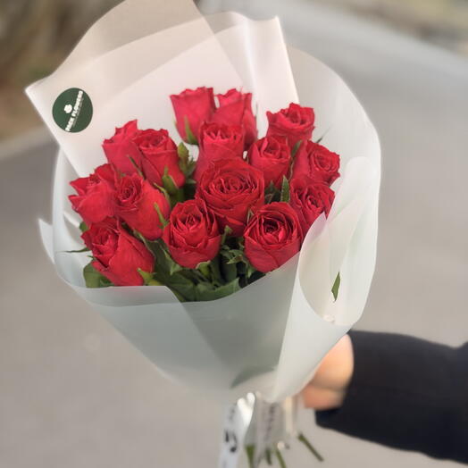 Букет из 15 кенийских роз