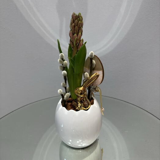 Пасхальная композиция с гиацинтом