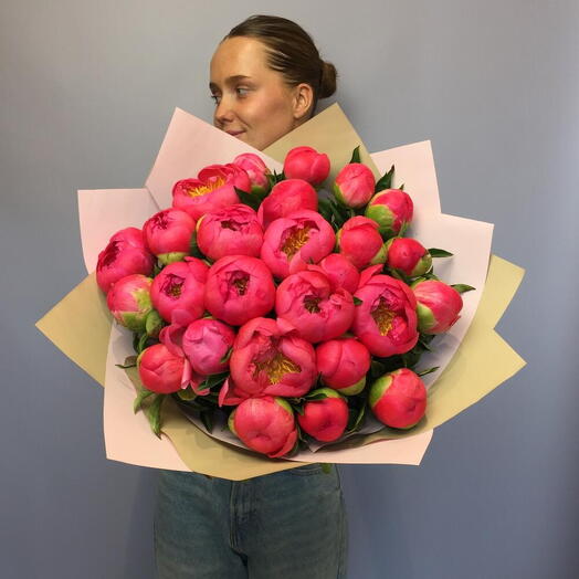 пионы коралловые 25 штук
