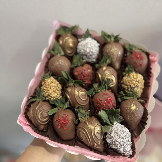 Клубника в шоколаде Callebaut 16-20шт