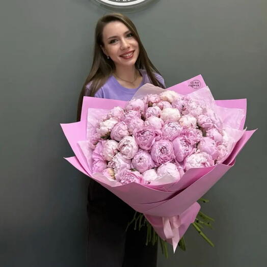 Букет из 51 пион