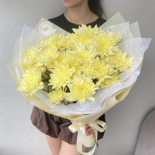 Монобукет из кустовых хризантем 💛