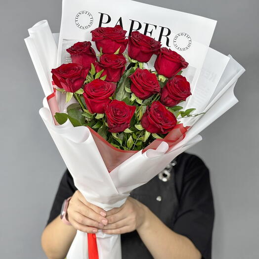 Букет с красными розами 🌹
