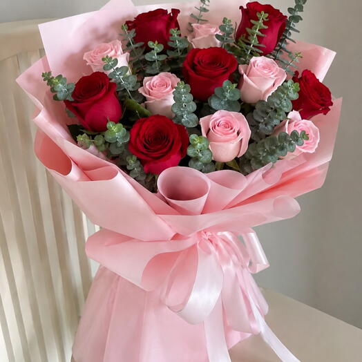 Blush   Red Rose Bouquet – 10 Premium Roses