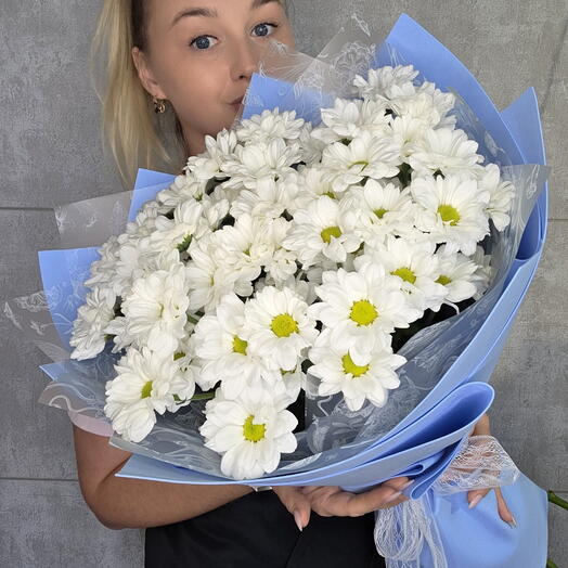 Нежный букет из кустовых хризантем (ромашка)💙