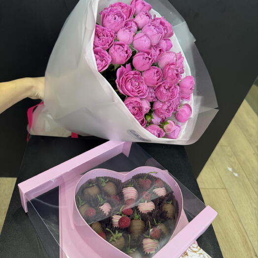 Клубника 🍓 в шоколаде + букет️