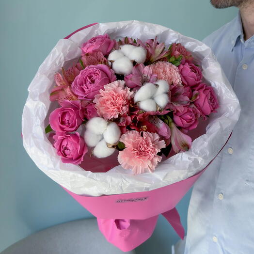 Букет с хлопком, розой Бомбастик и альстромерией «Розовый фламинго» 🌸🤍 40955