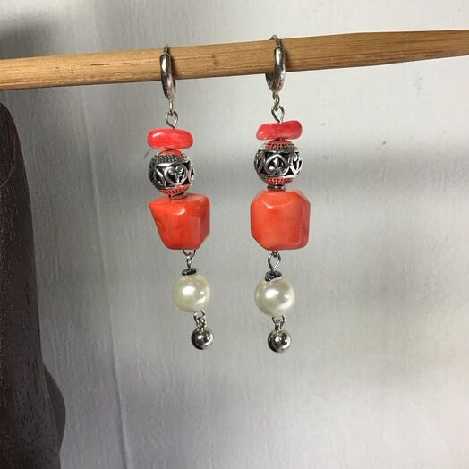 Серьги с кораллом