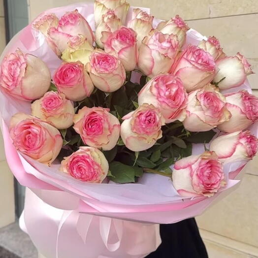25 роз джумилия