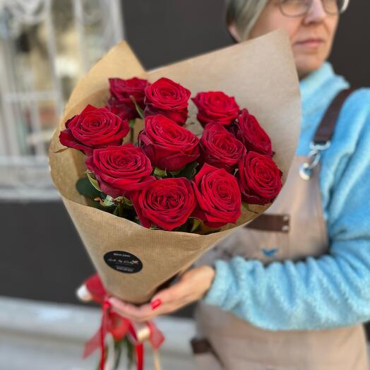 Rosas vermelhas em artesanato-11 peças
