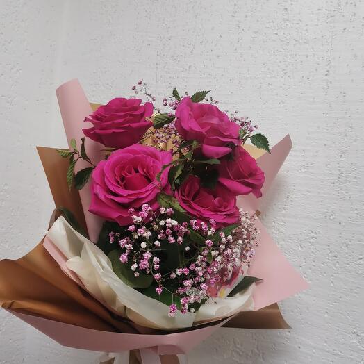 Bouquet of pink Floyd roses with fragrance