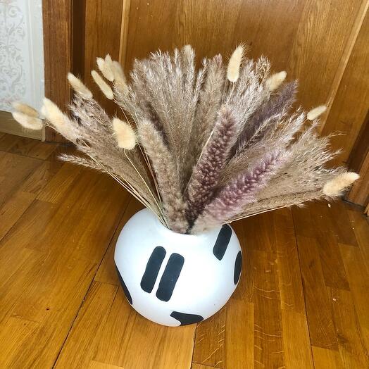 Bouquet of dried flowers