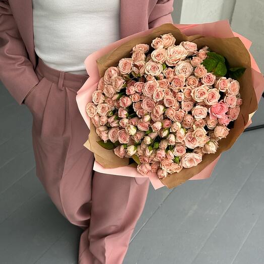 35 кустовых роз