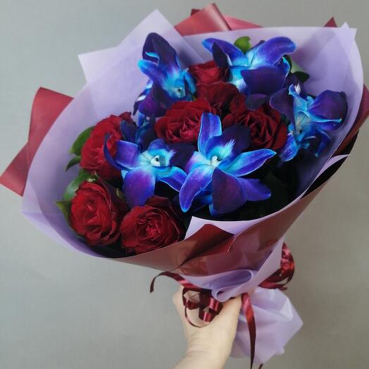 Orchids with roses in blue and red tones