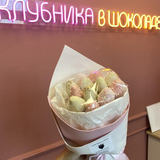 Букет из клубники в шоколаде 15 шт