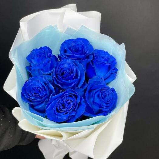 Bouquet of Ecuadorian blue roses 7 pieces
