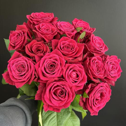 Bouquet of 15 pink Shangri-La roses