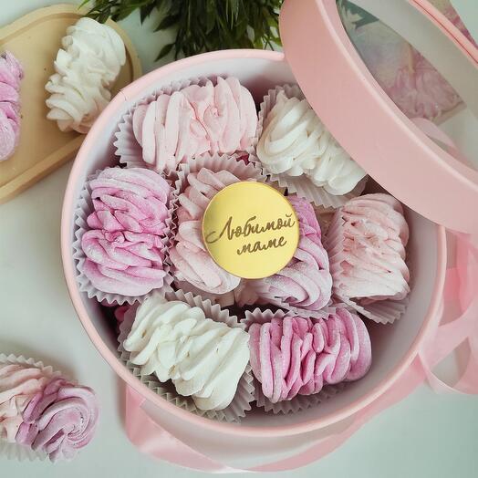 Зефир натуральный в круглой коробке ассорти