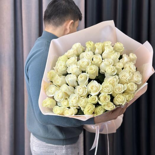 Букет из белых роз