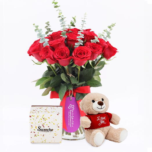 Beauty 21 Red Roses Vase Trio