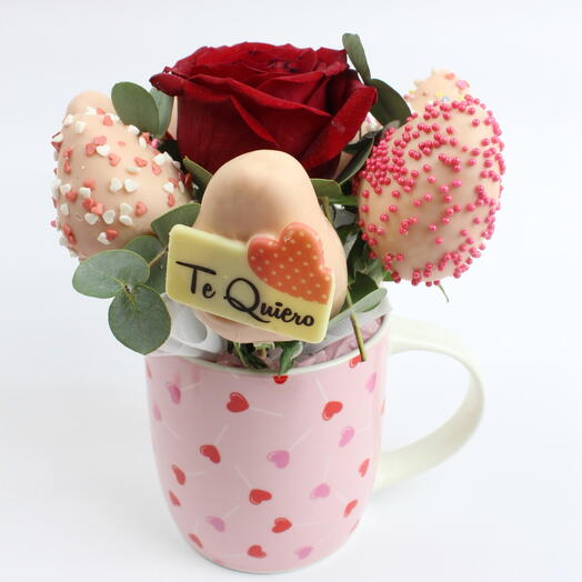 Te Quiero Chocolate Covered Strawberries, Rose, Mug