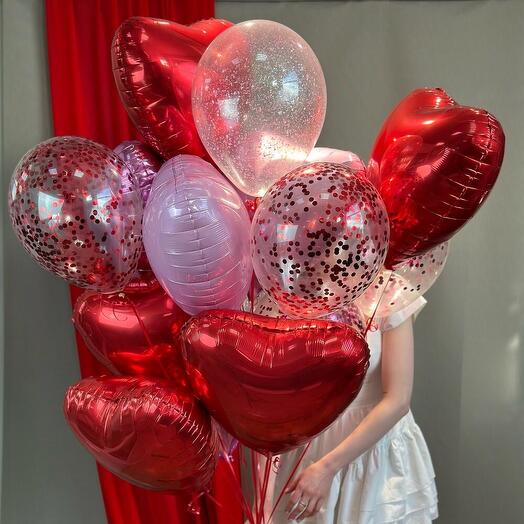 15 balloons with helium "Favorite": foil and confetti