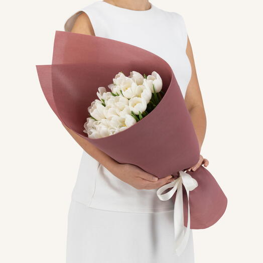 25 White Tulip Bouquet