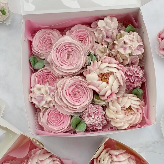 Peonías de malvavisco. Hortensia. En Caja