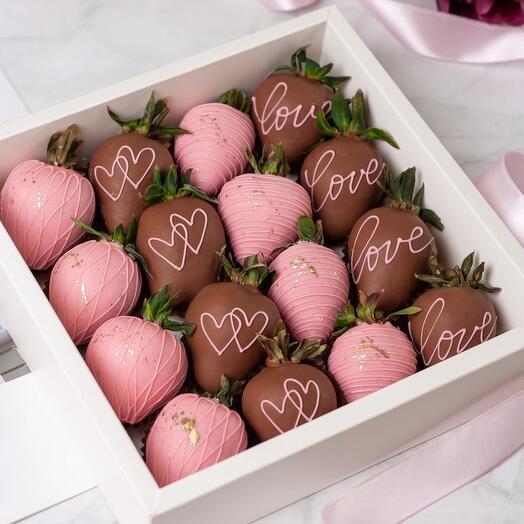 Набор love 16 ягод