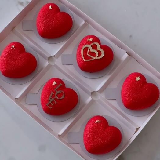 Муссовые пирожные "Сердце" красные 6 шт
