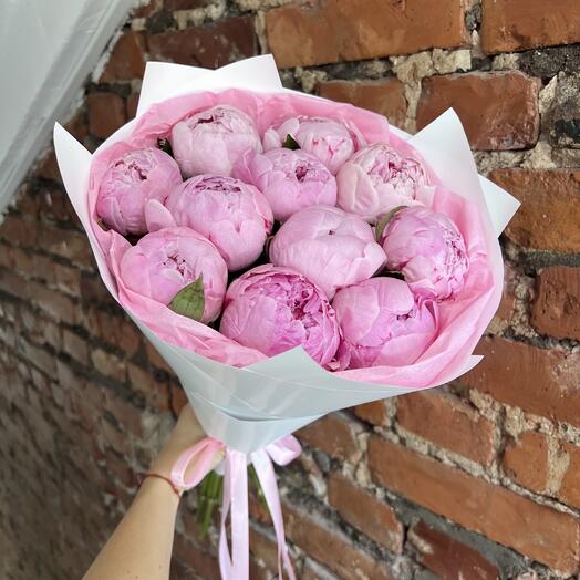Пионы розовые, букет 11 пионов