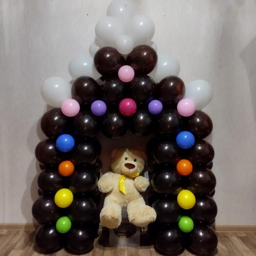 Домик с Мишкой