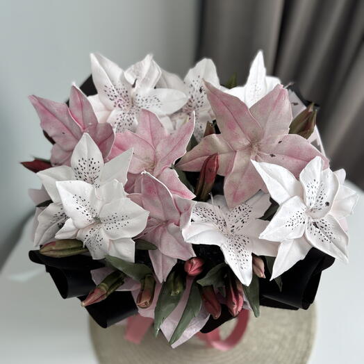 Букет Лилия