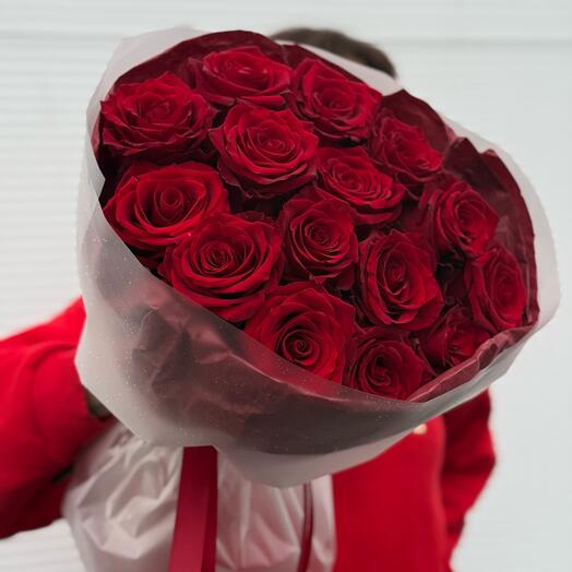 Букет красных роз