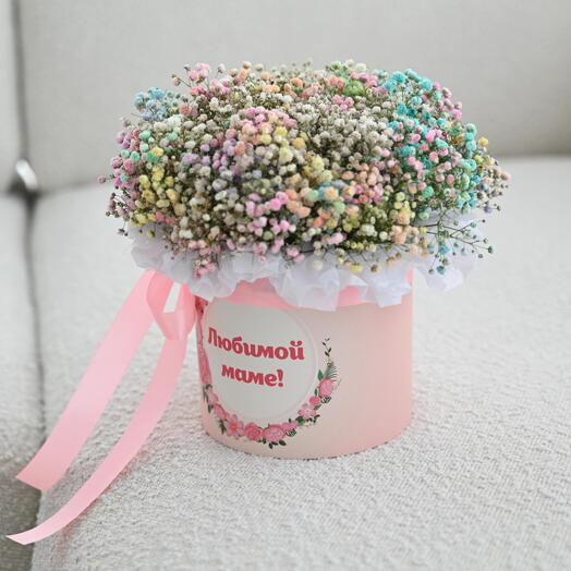 Цветы в коробке для мамы