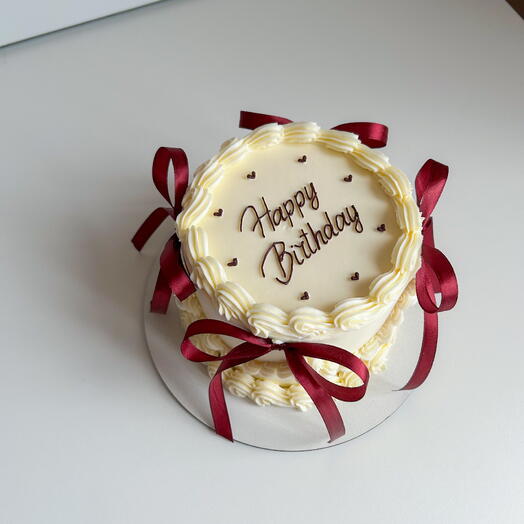 Торт ламбет 1кг с бантиками на день рождения