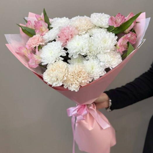 Комплимент 🌸 размел Л букет из хризантем альстромерий и диантусов
