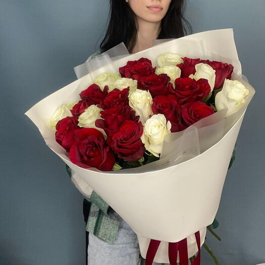 25 эквадорских роз️🤍️
