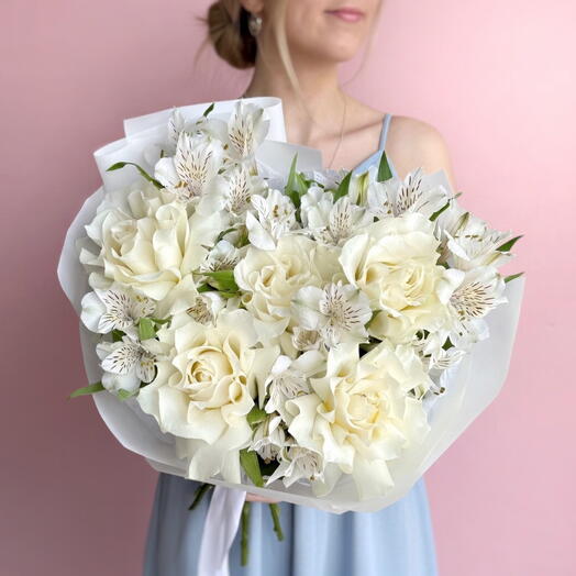 🌷Нежный букет белые французские розы и альстромерия