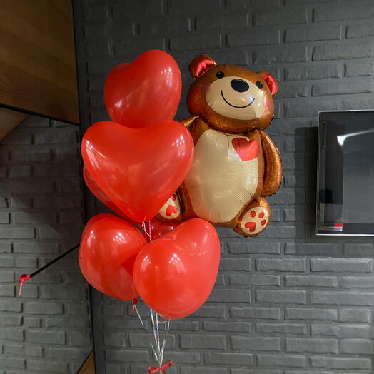 Фонтан для девушки, жены, мамы. Букет из шаров на День Рождение, 14 февраля , 8 Марта "Валентинка с Мишкой"