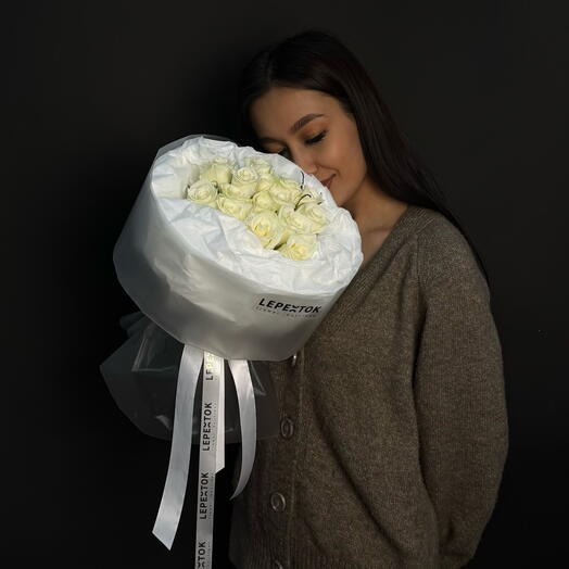 🌥️ 15 WHITE ROSES🌥️ (-29%)