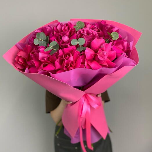11 ароматных ажурных роз и эвкалипт 💕