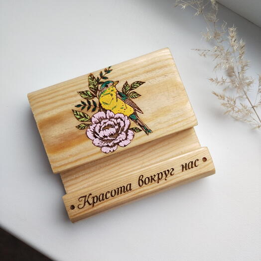 Подставка для телефона "Птичка с пионом"