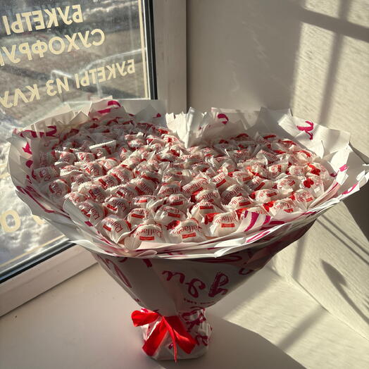 Большое сердце из Raffaelo