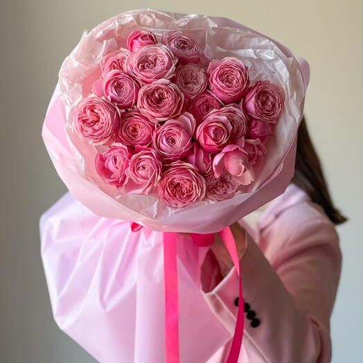 Монобукет из 9 кустовых пионовидных роз Silva Pink