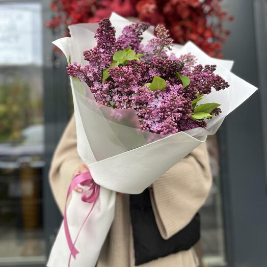 Ароматная сирень в светлой упаковке🌸
