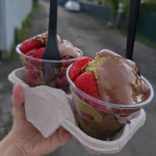 Клубника в дубайском шоколаде 🍓трендовый десерт для двоих