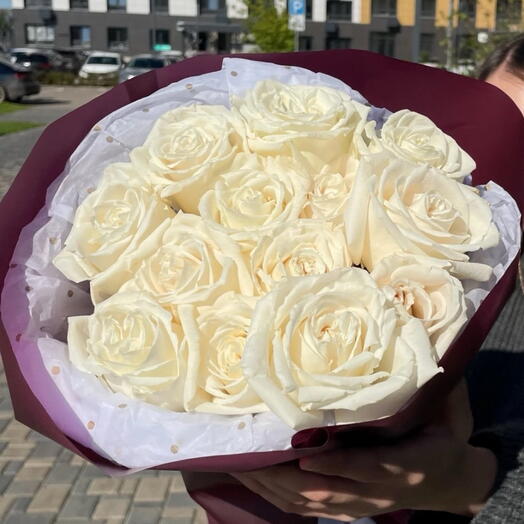 Нежный букет из пион роз